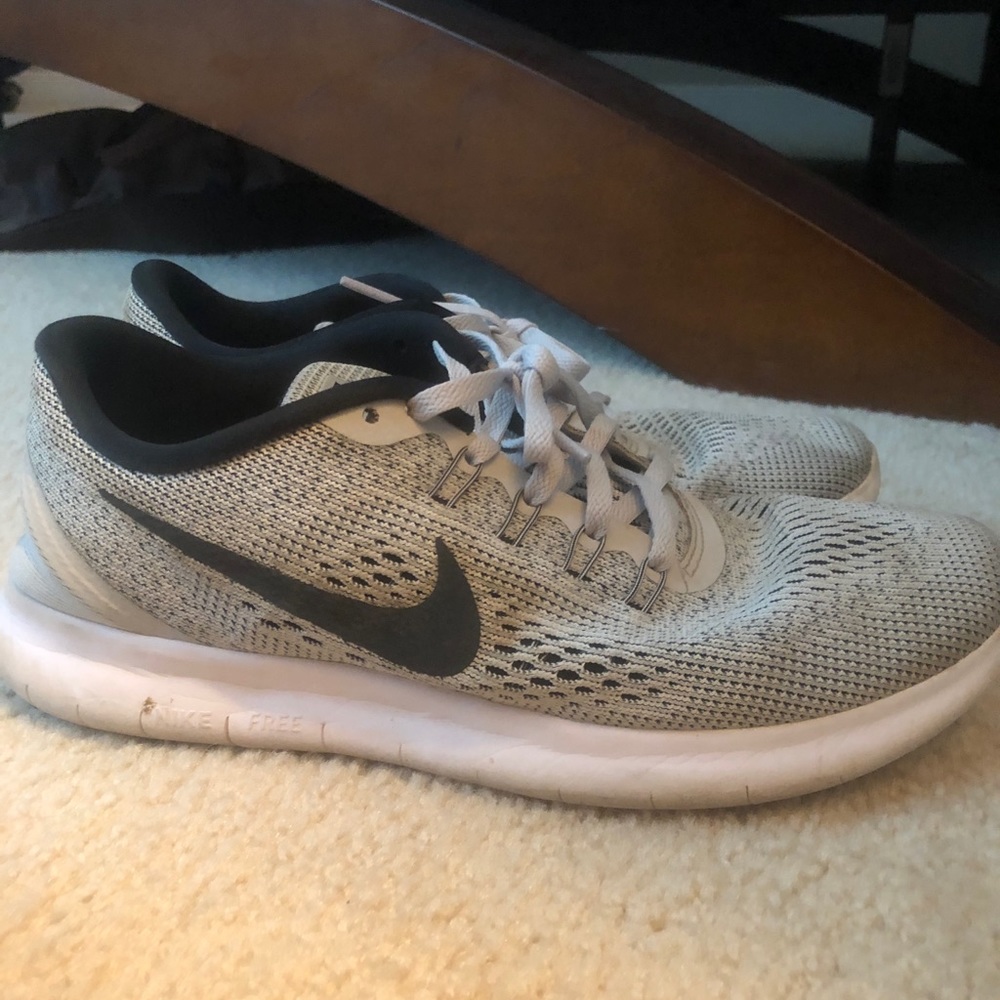 Shoes - Picture 2 of 2